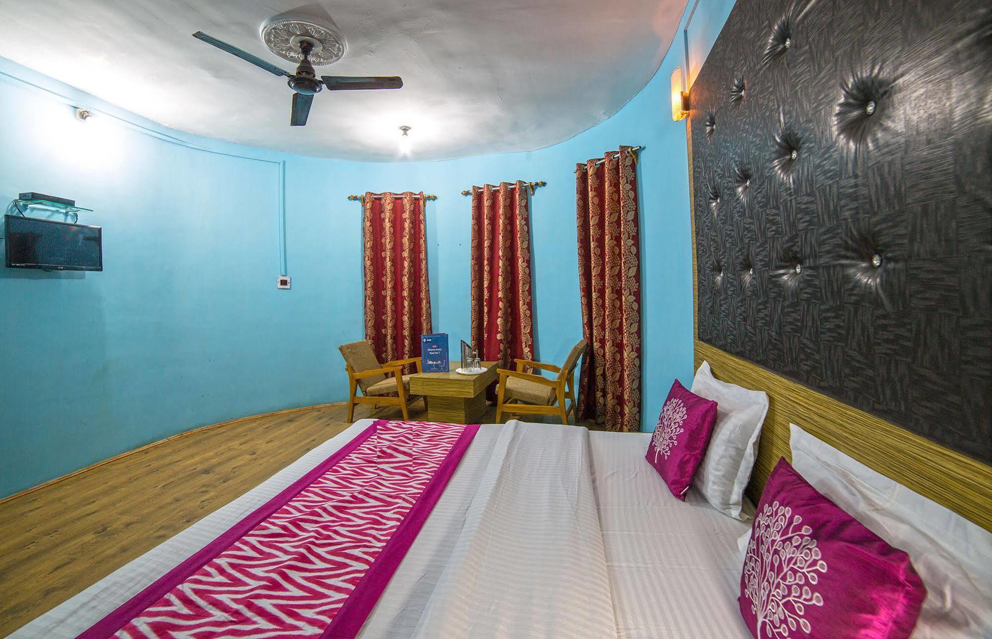 Hotel New Prince Inn Srīnagar Buitenkant foto